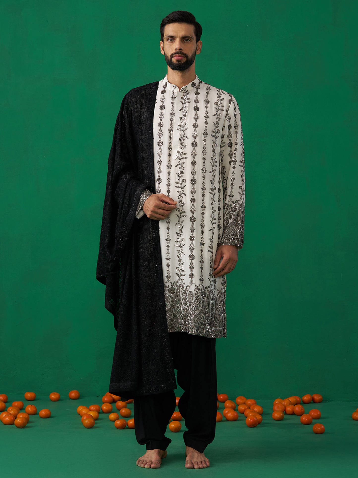 PAISLEY IVORY KURTA SET