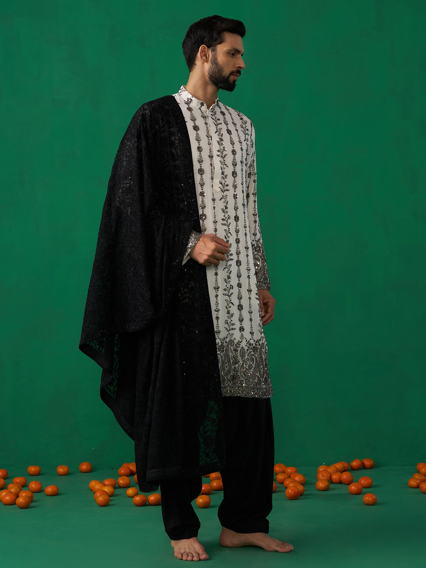 PAISLEY IVORY KURTA SET