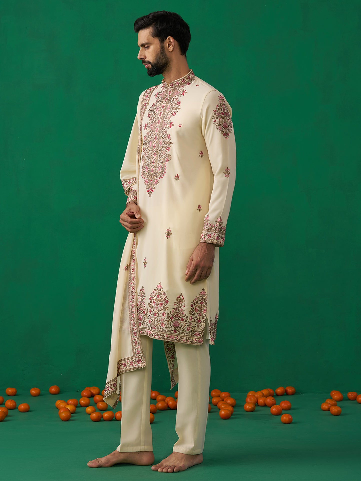 MOTIF CREAM KURTA SET