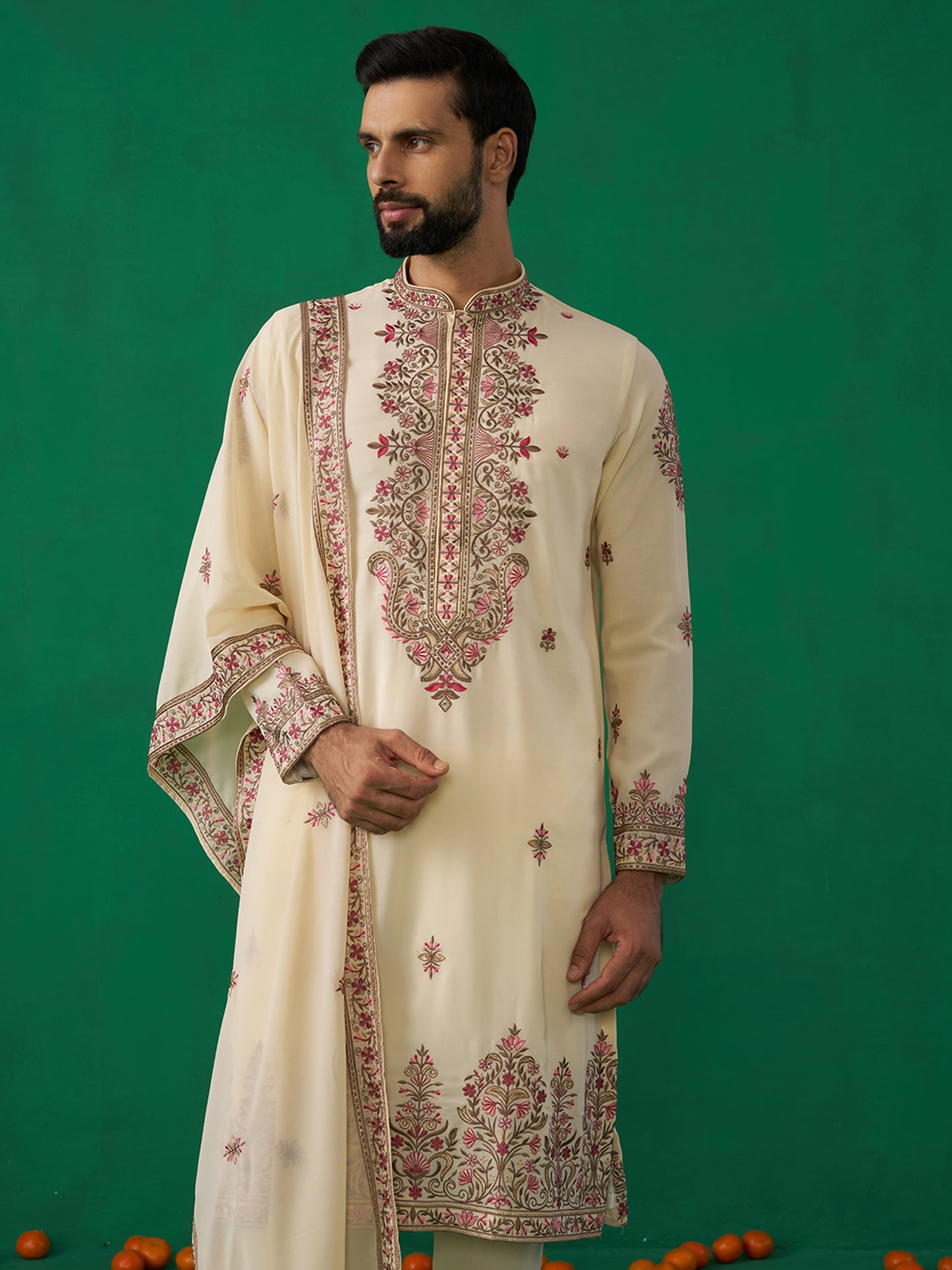 MOTIF CREAM KURTA SET