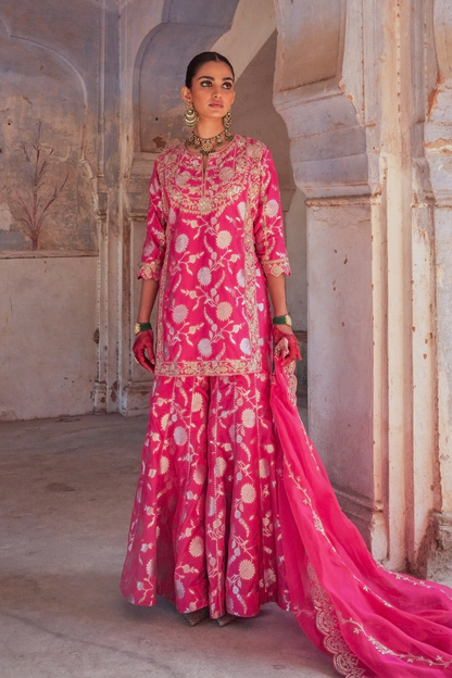 GULABO BANARASI GHARARA SET