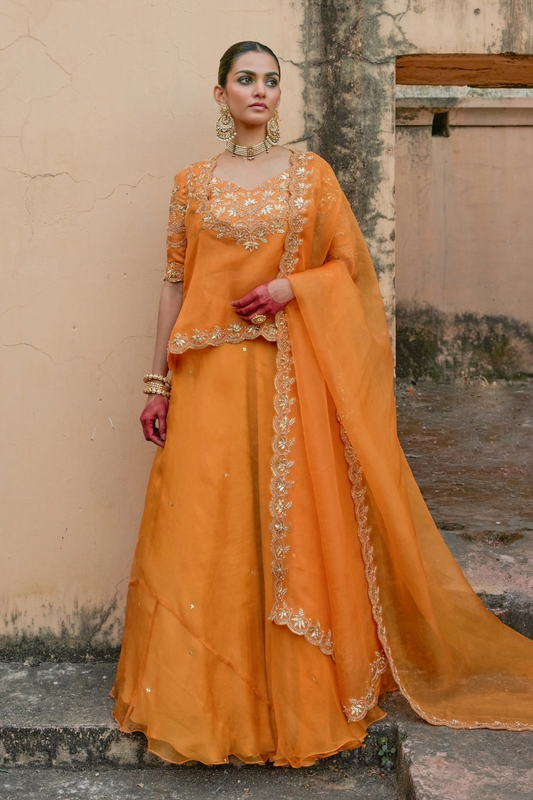 SONA KAMAL RAJPUTI LEHENGA SET