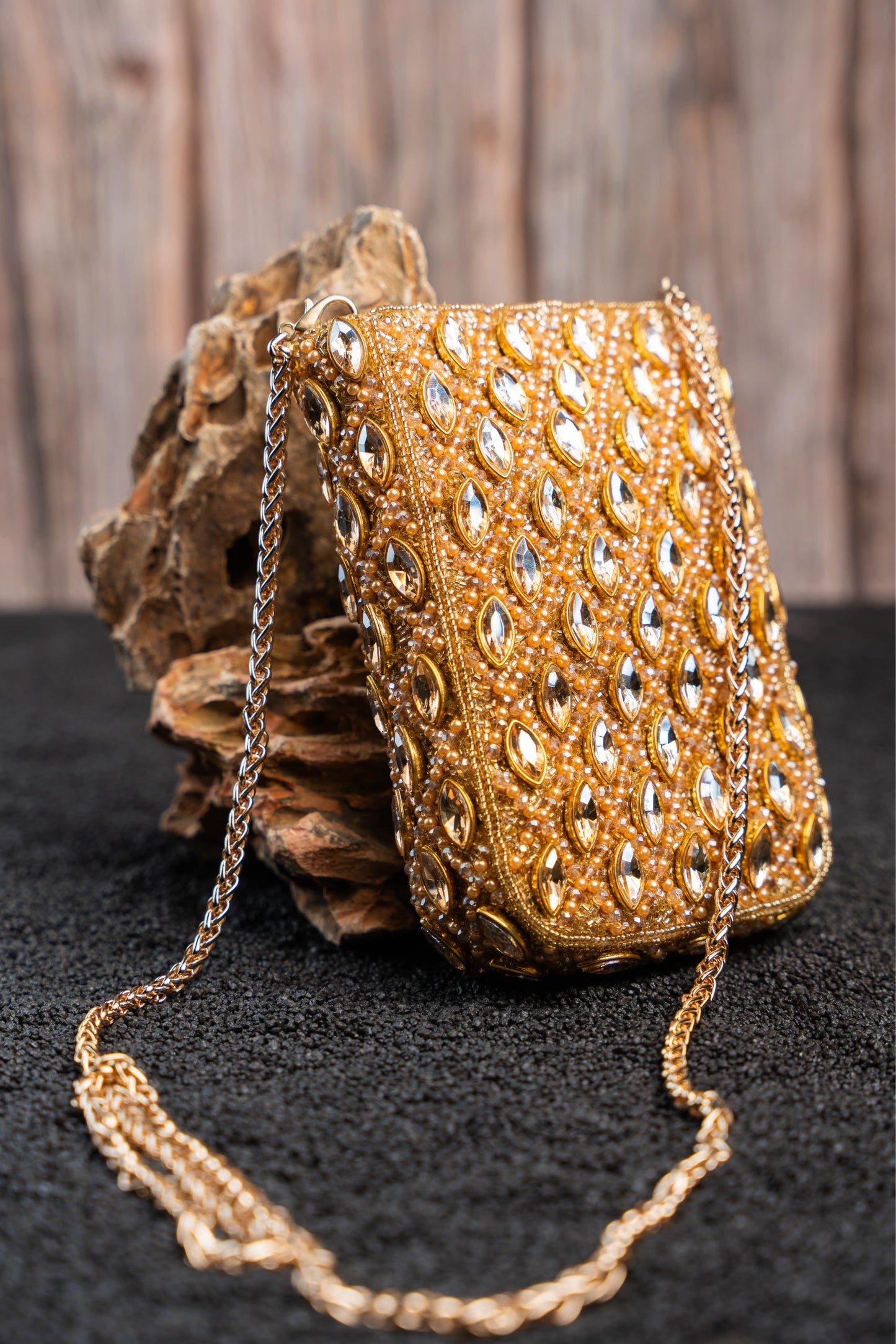 WATER CRYSTAL TRENDY ARMOUR GOLD