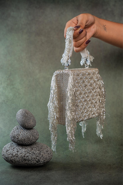 WEAVE FRINGE KASSE SILVER
