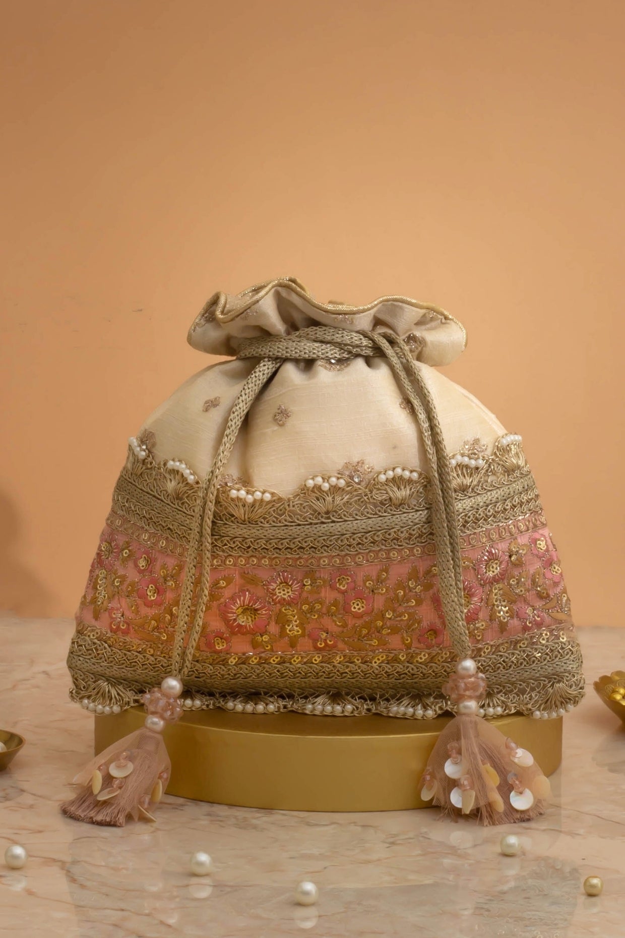 ZIRA EMBROIDERED POTLI - BEIGE