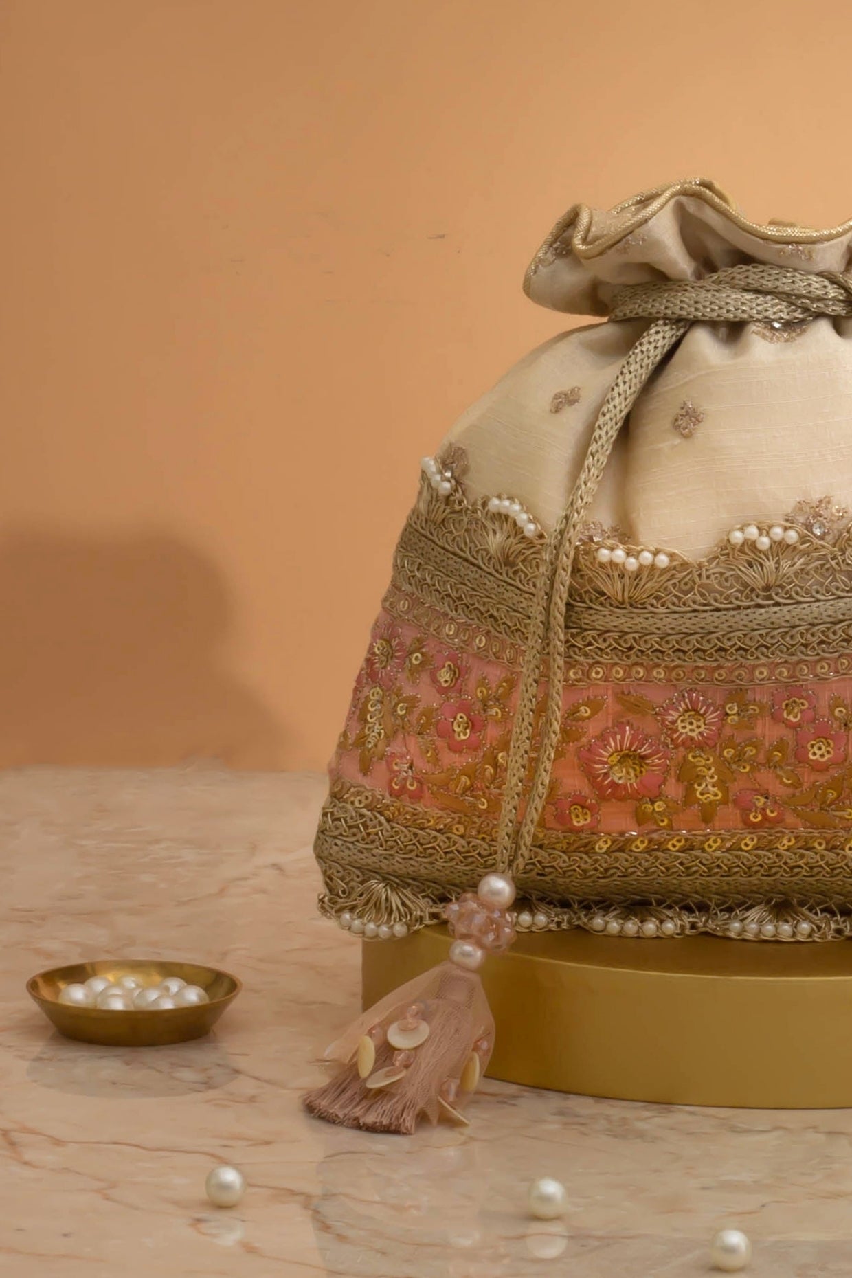 ZIRA EMBROIDERED POTLI - BEIGE