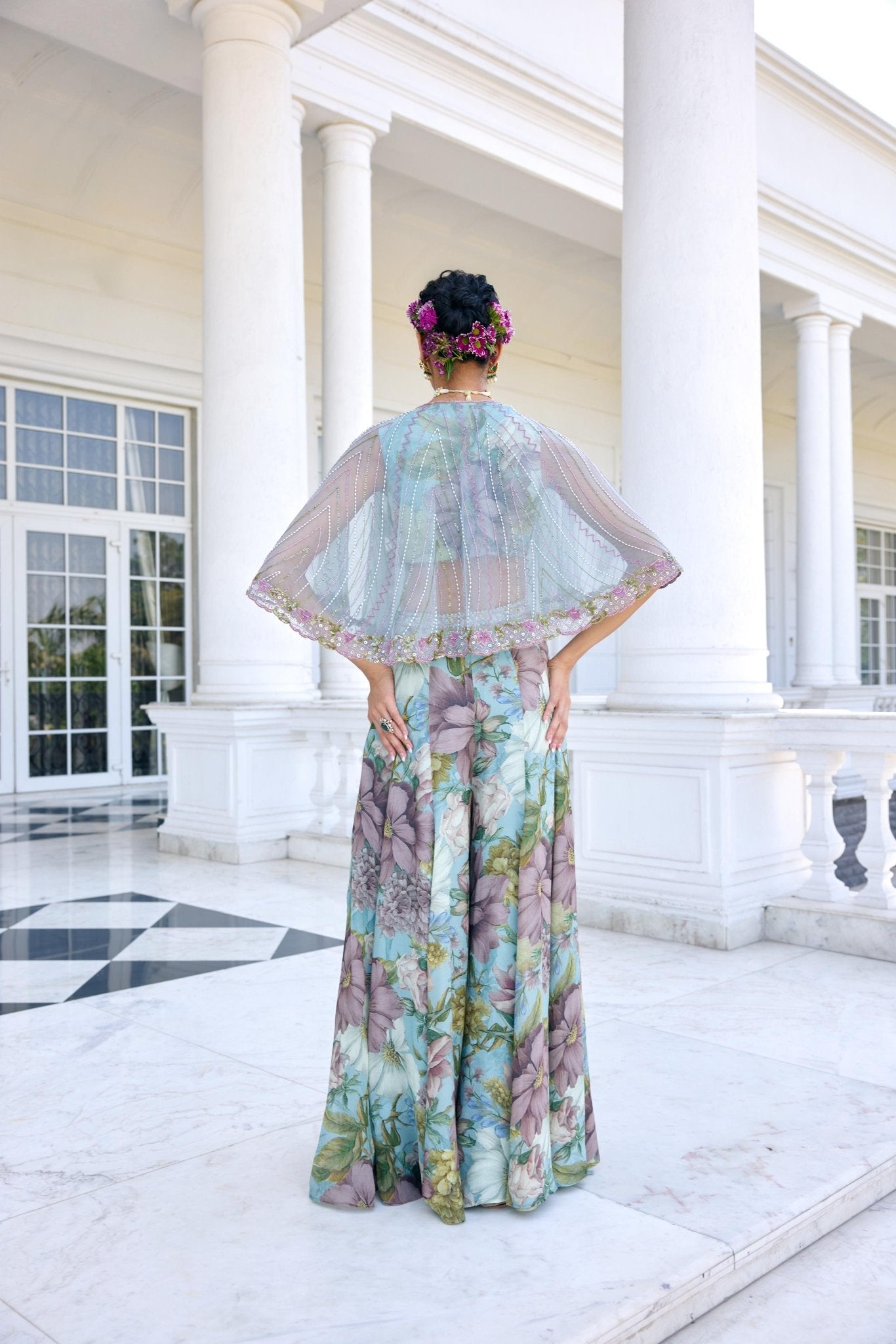 AMAIRA CAPE SET - White Maison de Couture