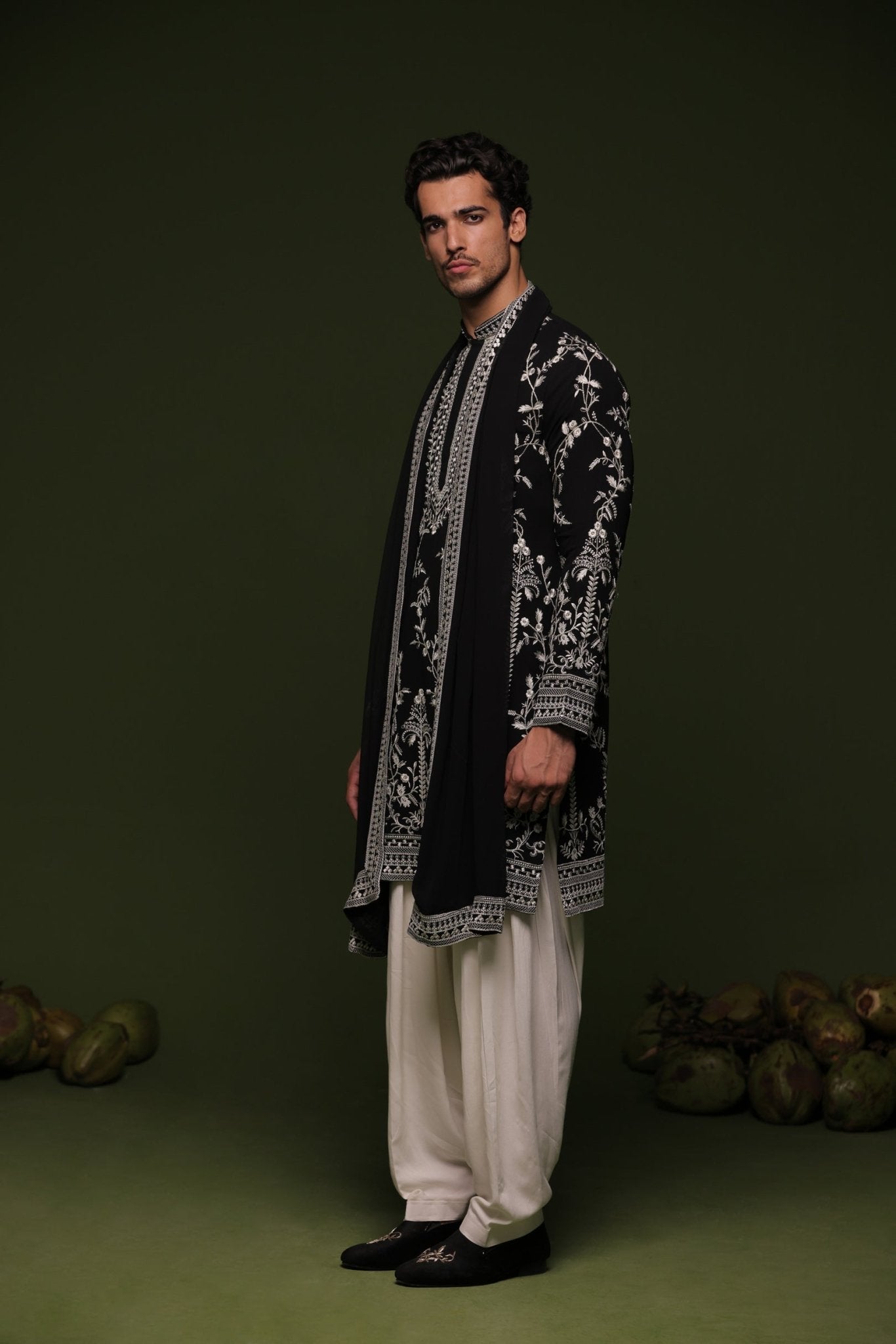 ARYAMAN BLACK KURTA SET WITH PATIYALA AND DUPATTA - White Maison de Couture
