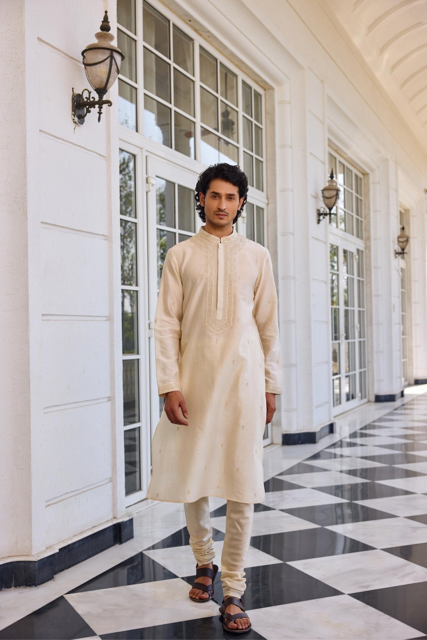AYAAZ KURTA SET - White Maison de Couture