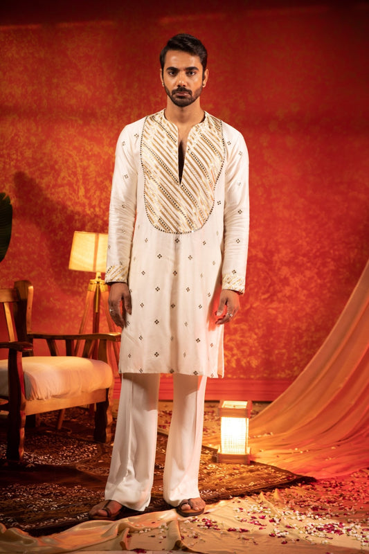 BANARASI YOKE KURTA SET - White Maison de Couture