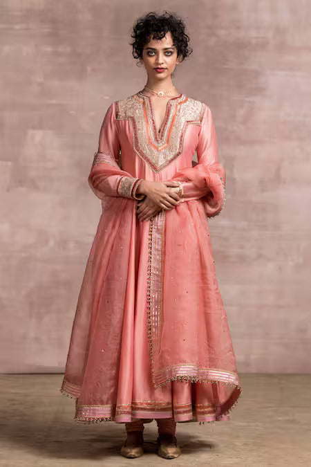 PINK ANARKALI DOLLY STAPLE EMBROIDERY ROUND KALIDAR SET