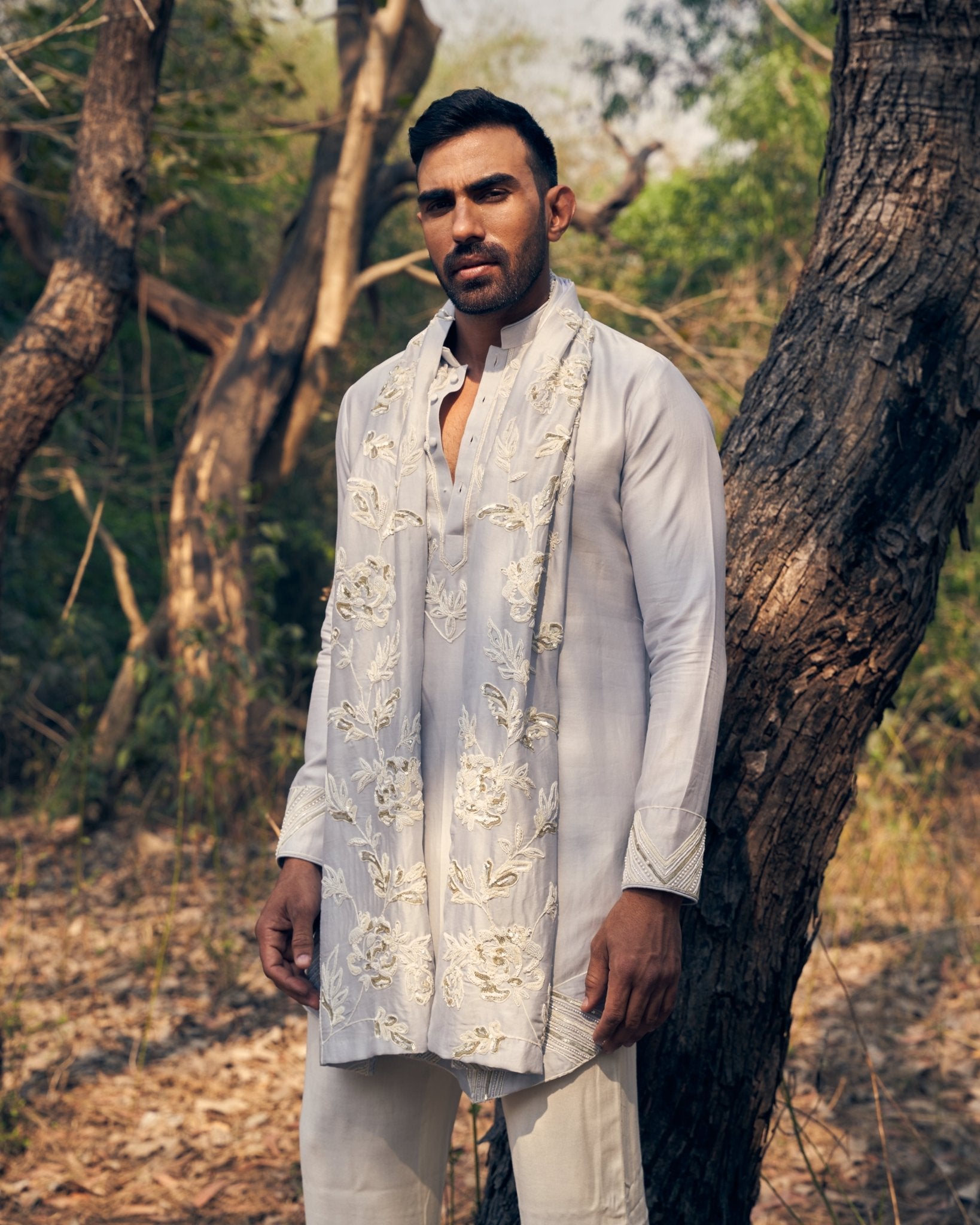 ICE BATH KURTA STOLE SET - White Maison de Couture
