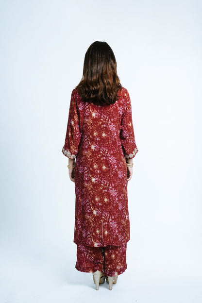 CLASSIC KAMEEZ SET WITH LAYERED STOLE