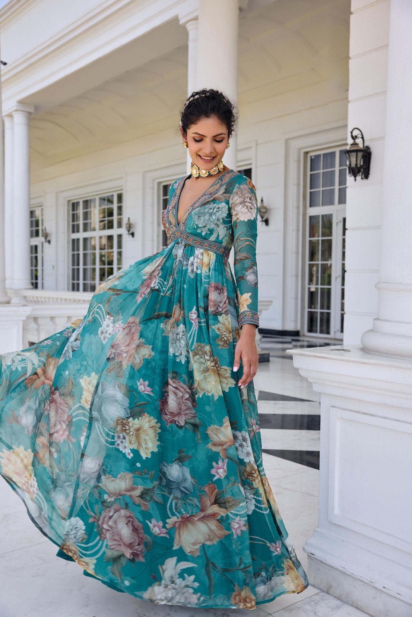 KIARA ANARKALI SET - White Maison de Couture