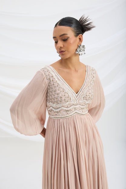 LIGHT PINK EMBROIDERED DRESS - White Maison de Couture