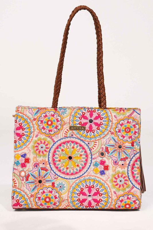 LILY EMBROIDERED MULTICOLOR BOX TOTE BAG - White Maison de Couture