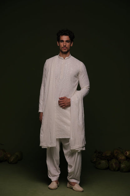 LOKA WHITE KURTA SET WITH PATIYALA AND DUPATTA - White Maison de Couture