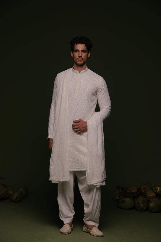 LOKA WHITE KURTA SET WITH PATIYALA AND DUPATTA - White Maison de Couture