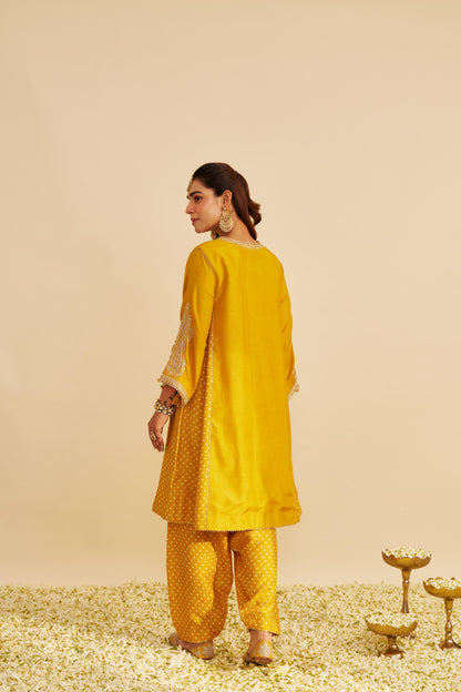 JERIAH - SHORT CHAUGA WITH SALWAR