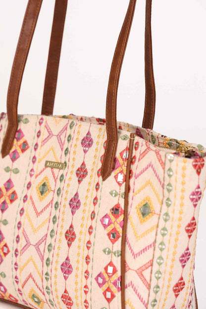 NADIA MIRROR EMBROIDERED TOTE BAG - White Maison de Couture