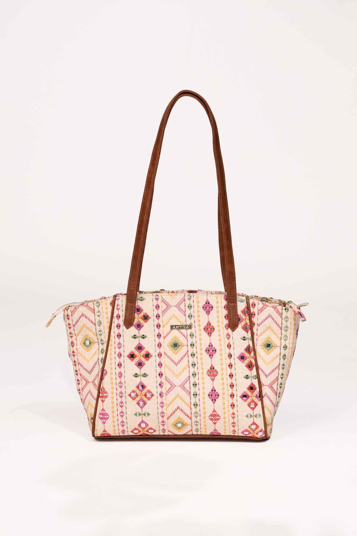 NADIA MIRROR EMBROIDERED TOTE BAG - White Maison de Couture