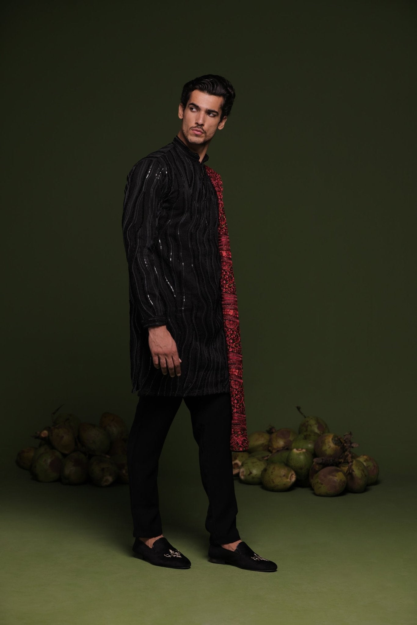 NAVEEN BLACK KURTA SET WITH TROUSER DUPATTA - White Maison de Couture