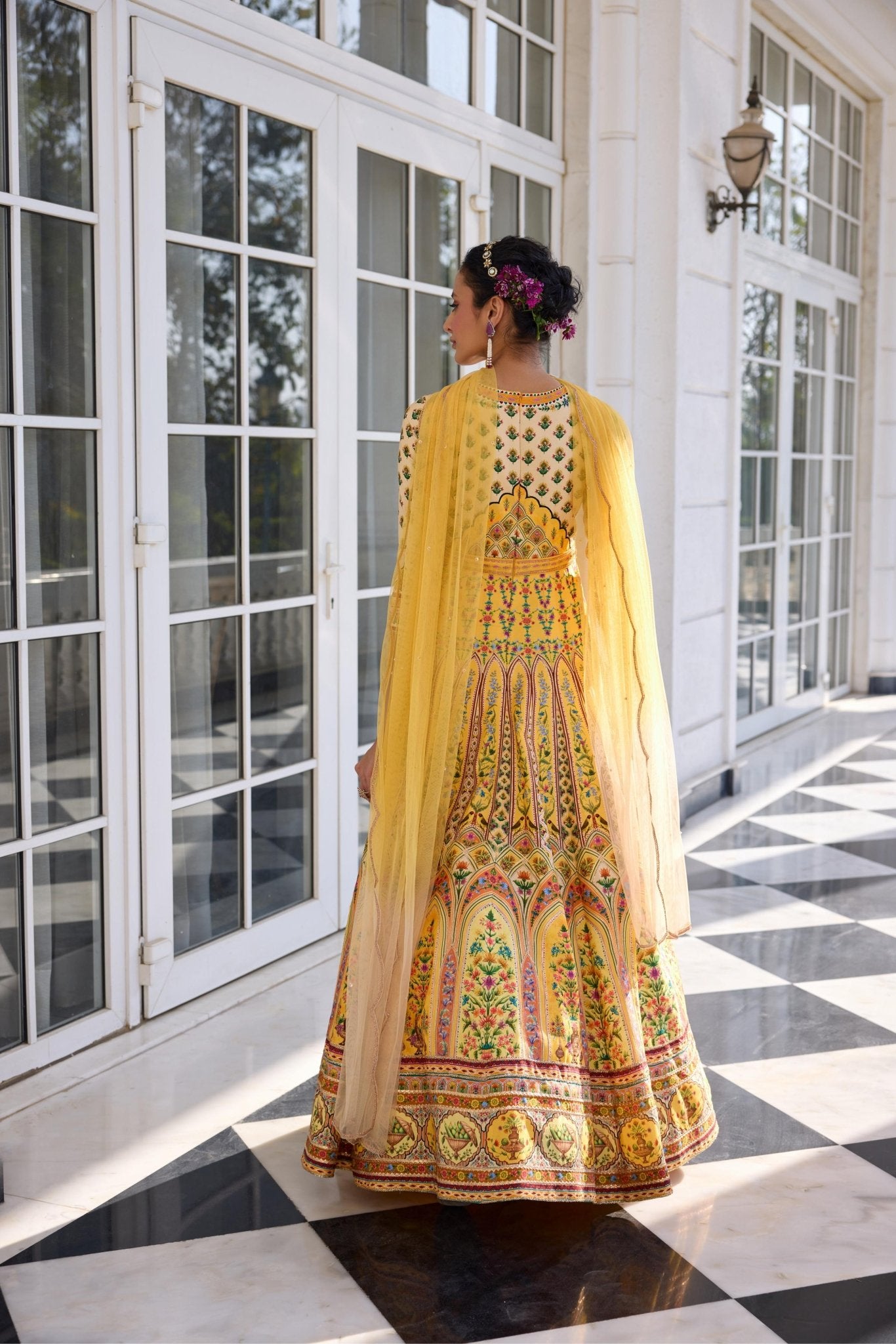 NEHMAT ANARKALI - White Maison de Couture