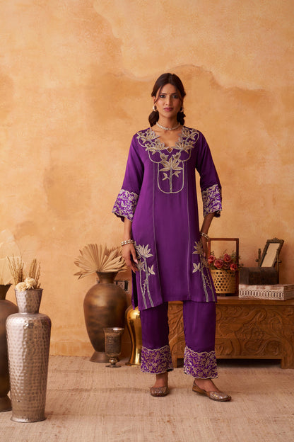 CHARBAGH KURTA SET