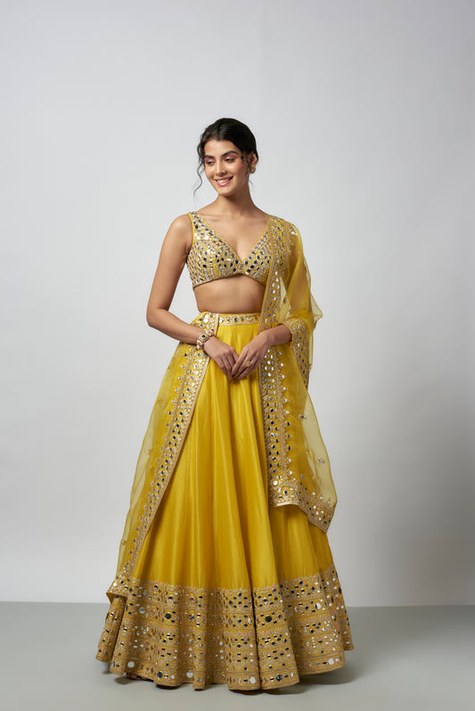KANGANA LEHENGA SET