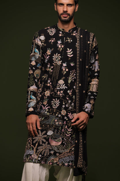 PITRI BLACK KURTA SET WITH PATIYALA AND DUPATTA - White Maison de Couture