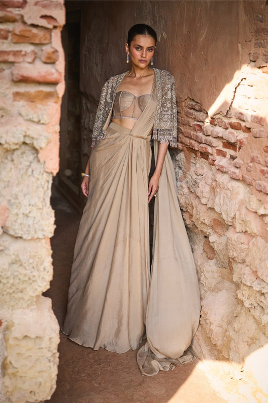 PRE DAPE SAREE WITH EMBROIDERED CAPE AND CORSET - White Maison de Couture