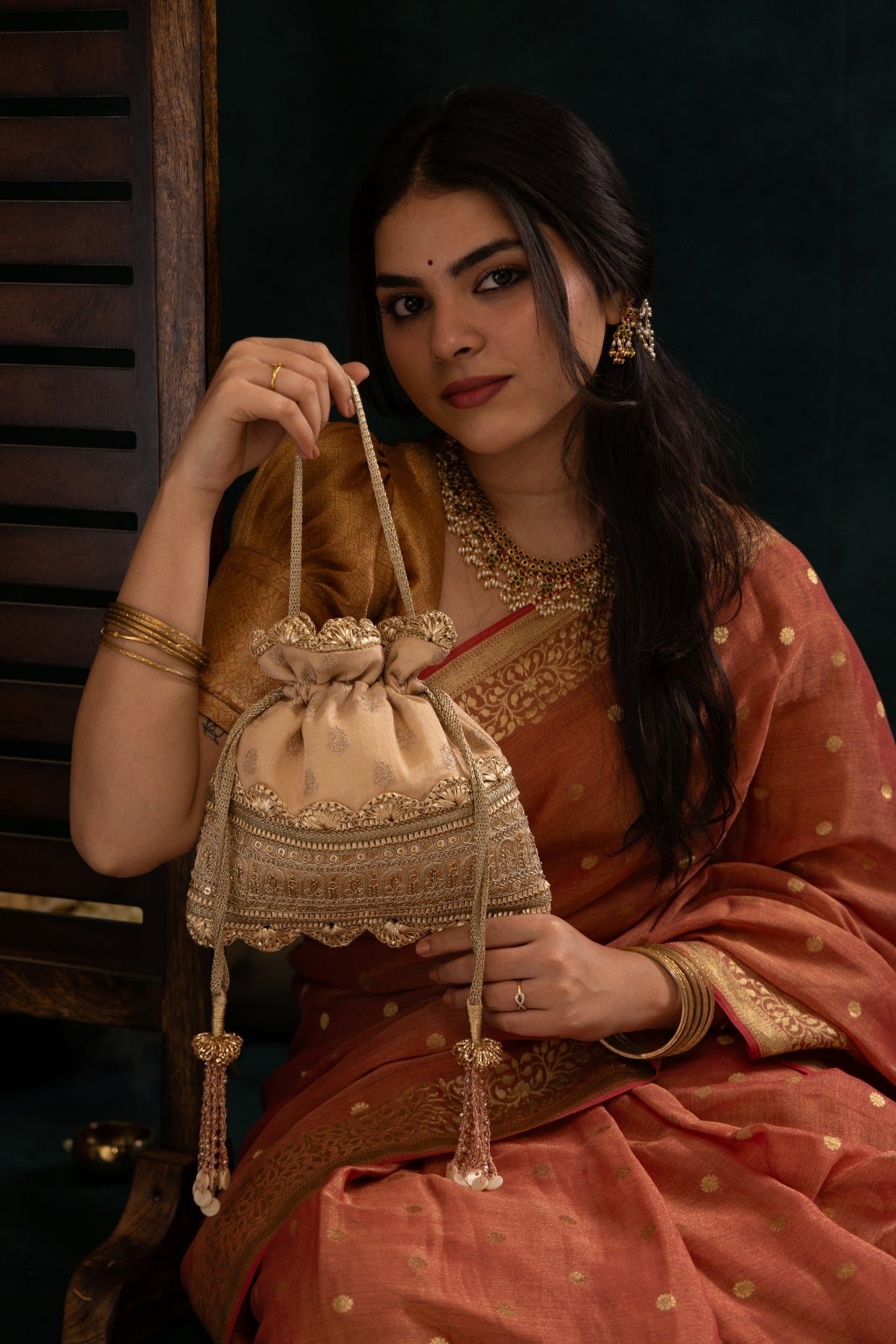 SIARA POTLI