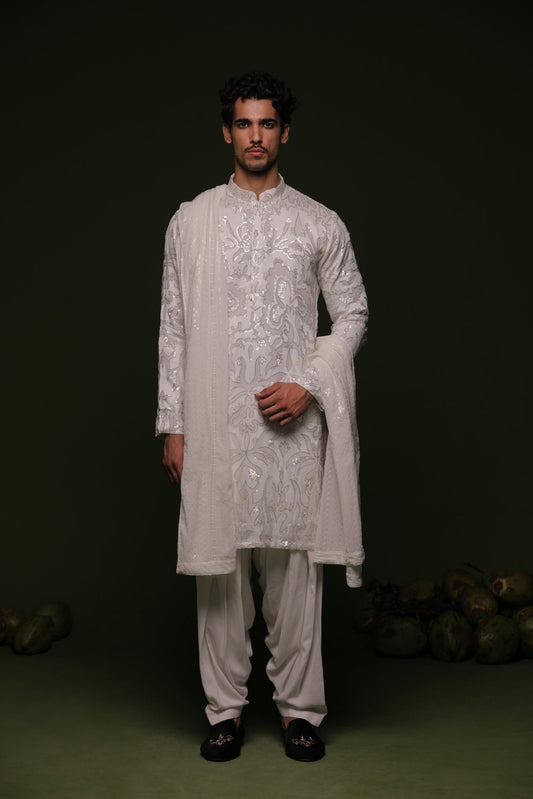 TAPA WHITE KURTA SET WITH PATIYALA AND DUPATTA - White Maison de Couture
