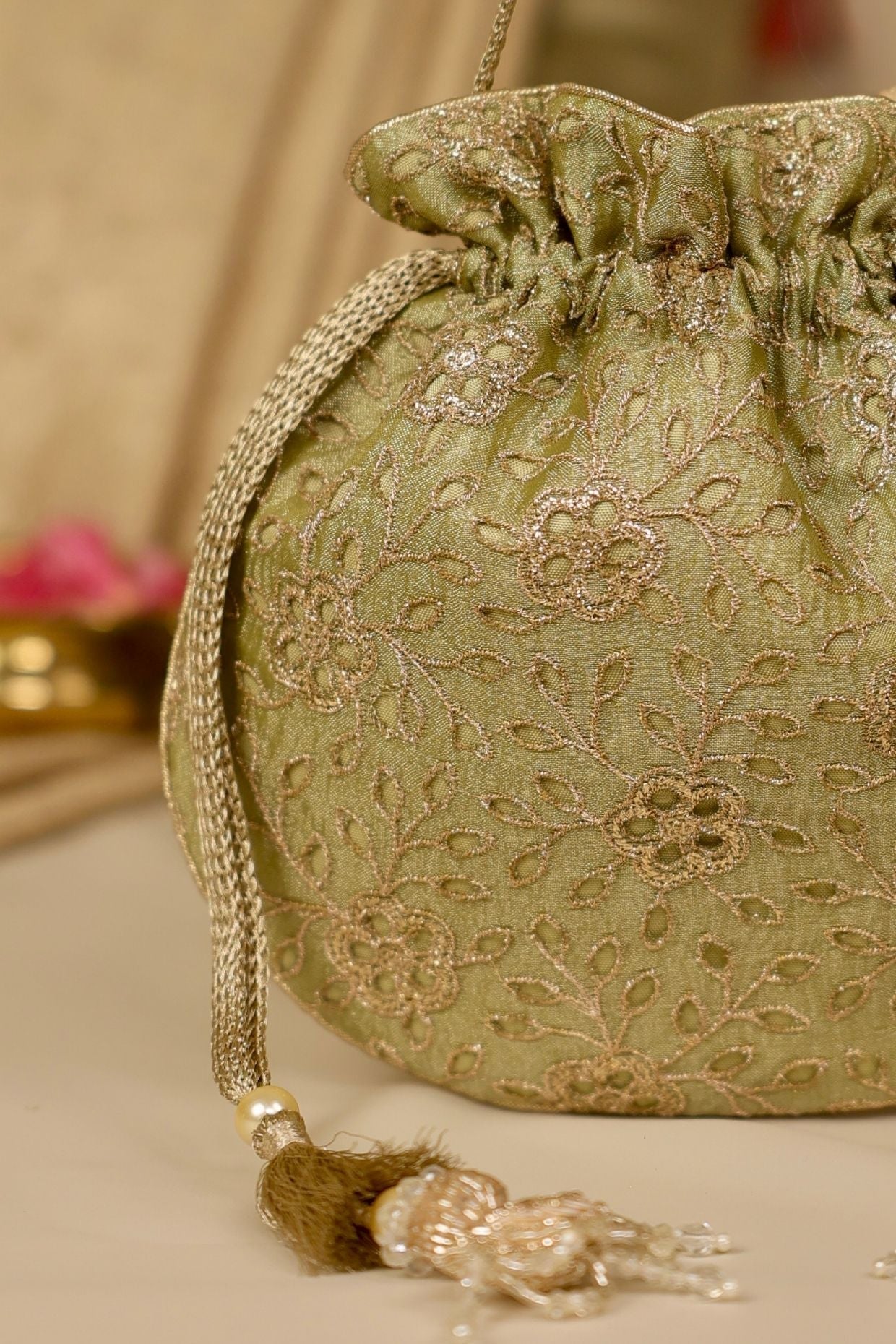 TARANG CUTWORK POTLI - White Maison de Couture