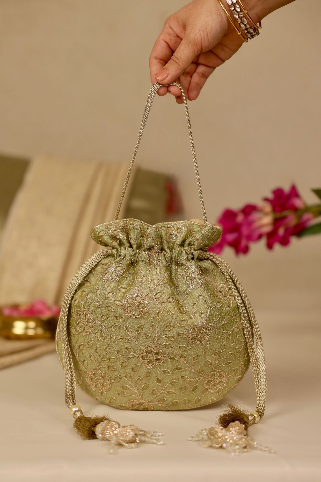 TARANG CUTWORK POTLI - White Maison de Couture