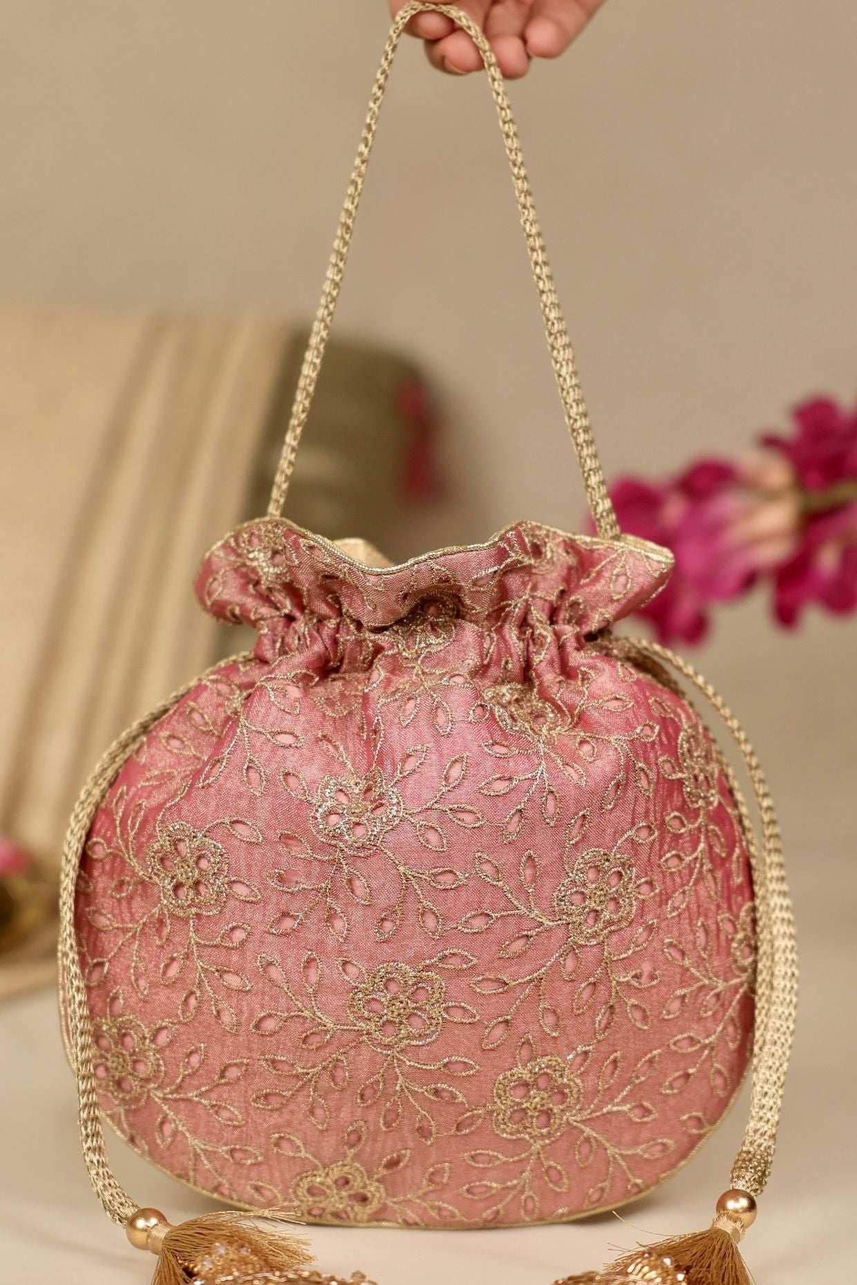 TARANG CUTWORK POTLI - White Maison de Couture