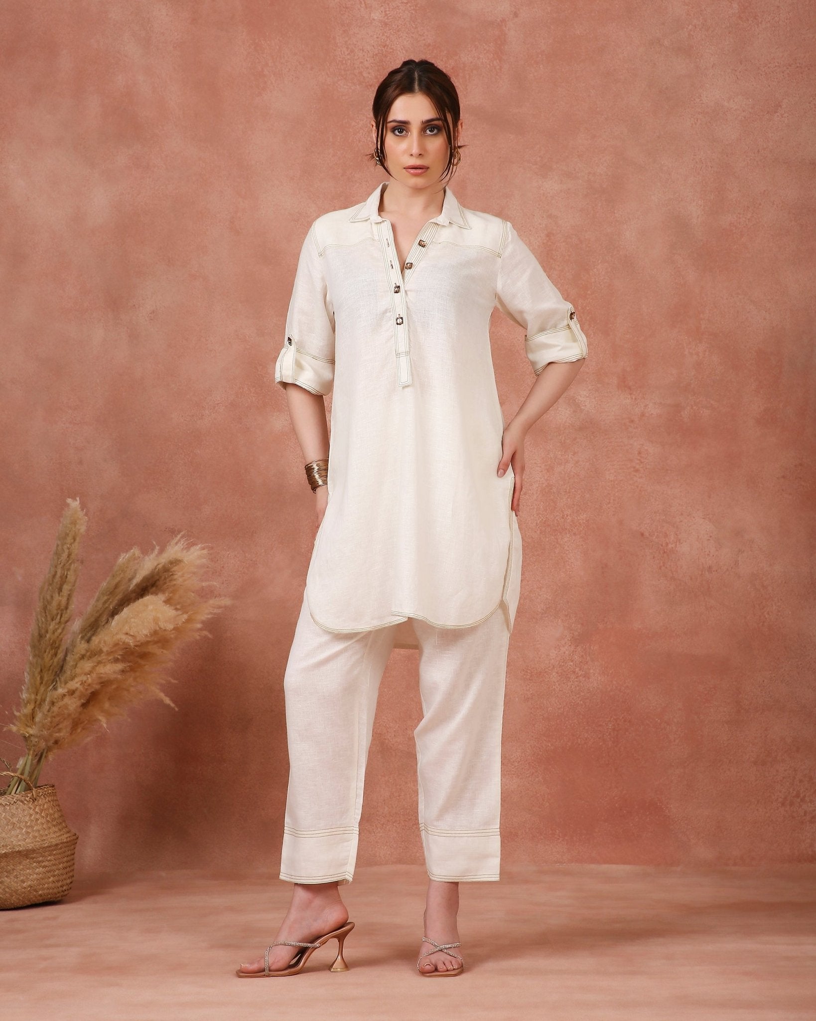THREAD WORK WITH SWAROVSKI BUTTON ON LINEN - White Maison de Couture