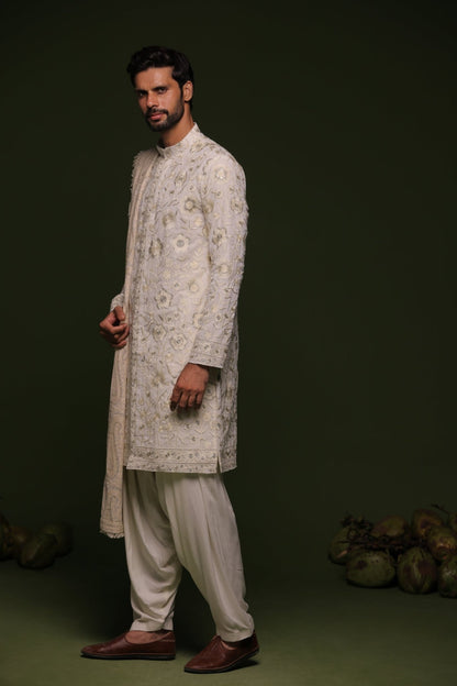VARA BEIGE KURTA SET WITH PATIYALA AND DUPATTA - White Maison de Couture