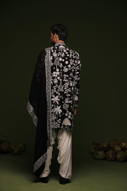 VASU BLACK KURTA SET WITH PATIYALA AND DUPATTA - White Maison de Couture