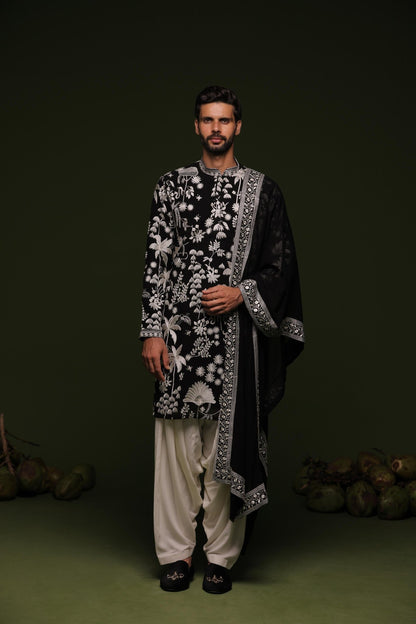 VASU BLACK KURTA SET WITH PATIYALA AND DUPATTA - White Maison de Couture
