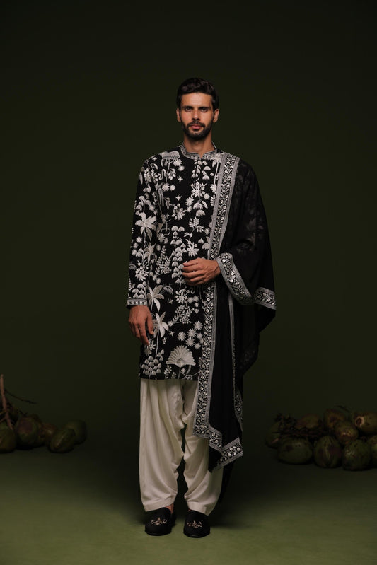 VASU BLACK KURTA SET WITH PATIYALA AND DUPATTA - White Maison de Couture