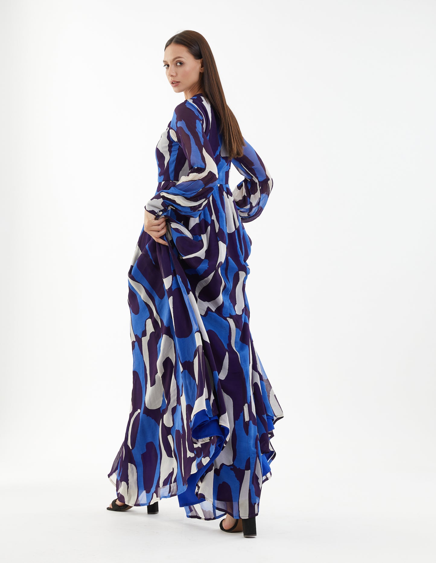 BLUE AND WHITE ABSTRACT LONG SHIRT DRESS