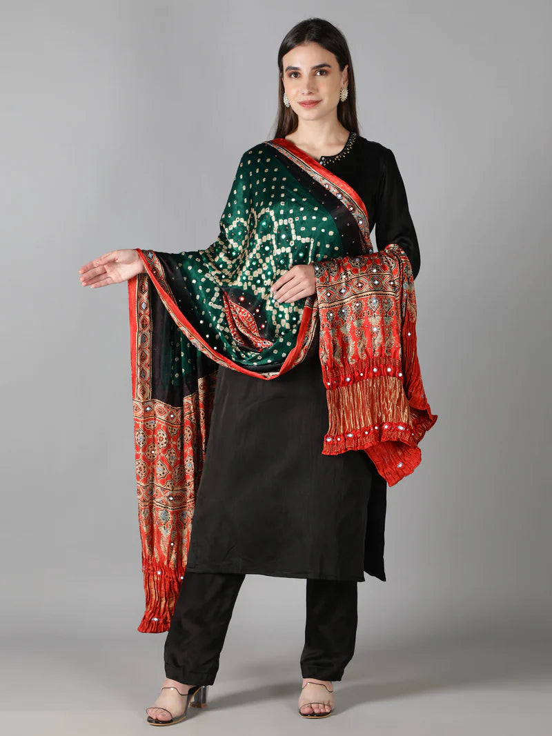 EMERALD GREEN BANDHEJ WITH ZARI PALLU AJRAKH DUPATTA