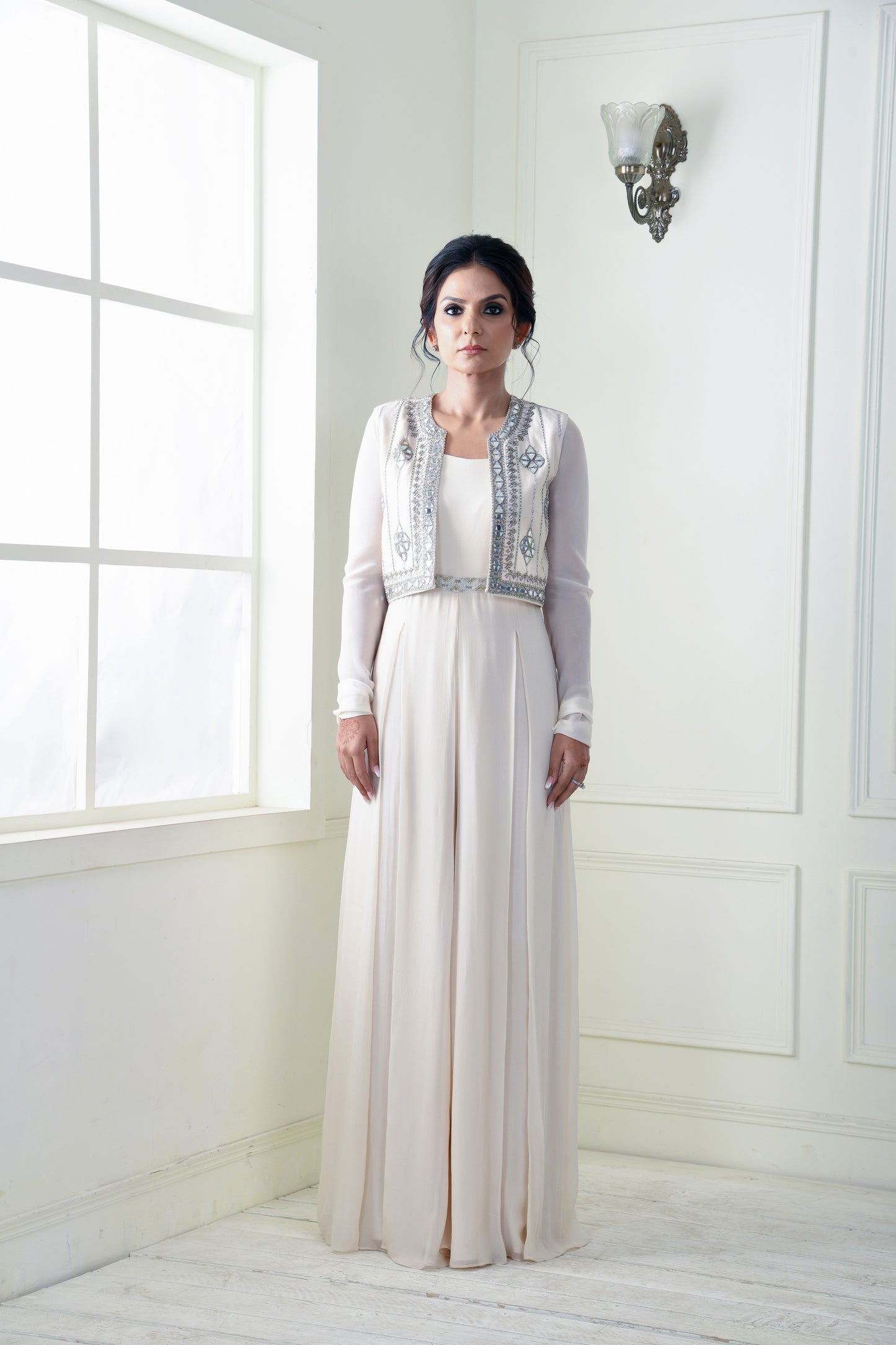 DIVINE EMBROIDERED JACKET JUMPSUIT SET