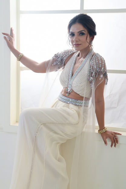 DIVINE EMBROIDERED BRALETTE SHARARA CAPE SET