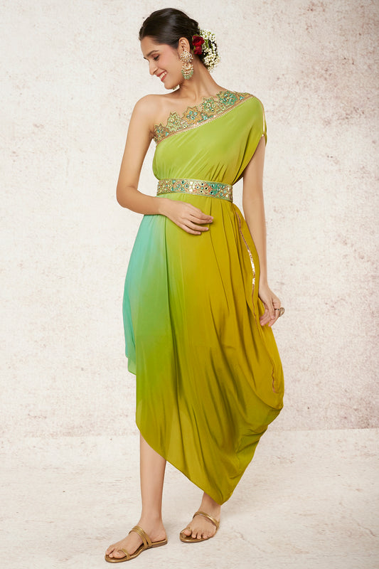 ONE-SHOULDER DRESS