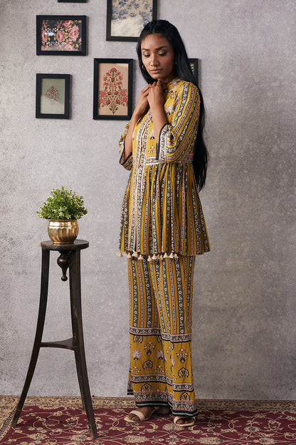 SAROUK EMBROIDERED KURTA SET