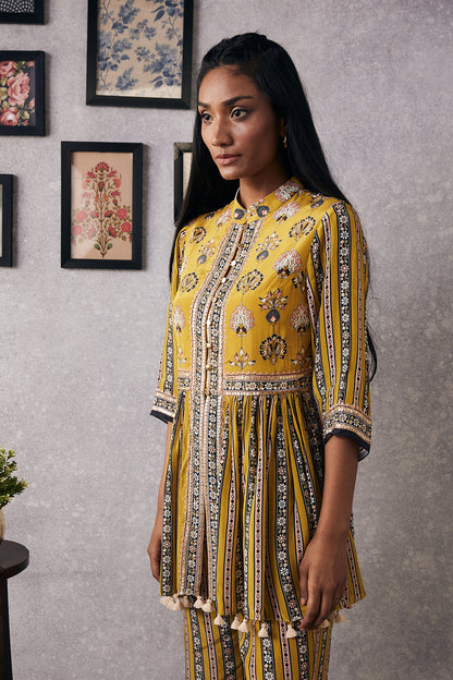 SAROUK EMBROIDERED KURTA SET