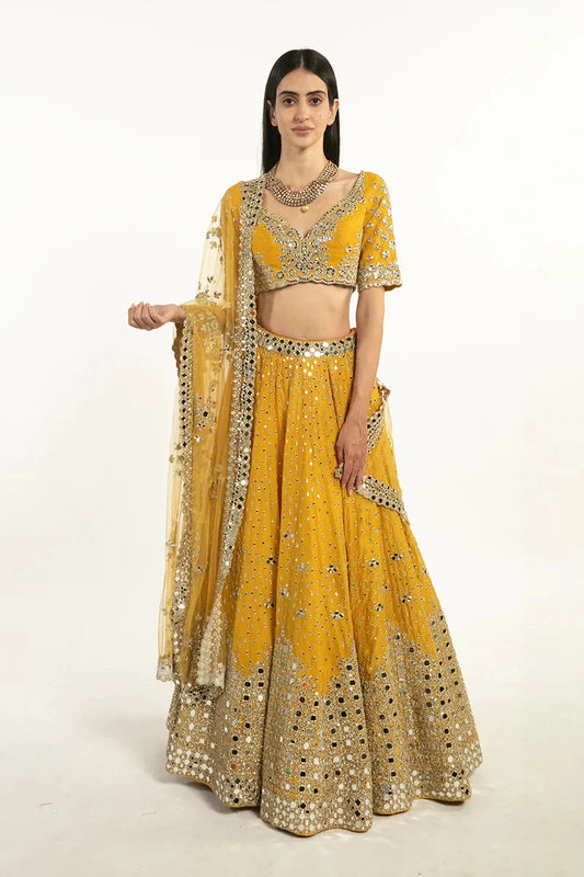 YELLOW EMBELLISHED LEHENGA SET White Maison de Couture 
